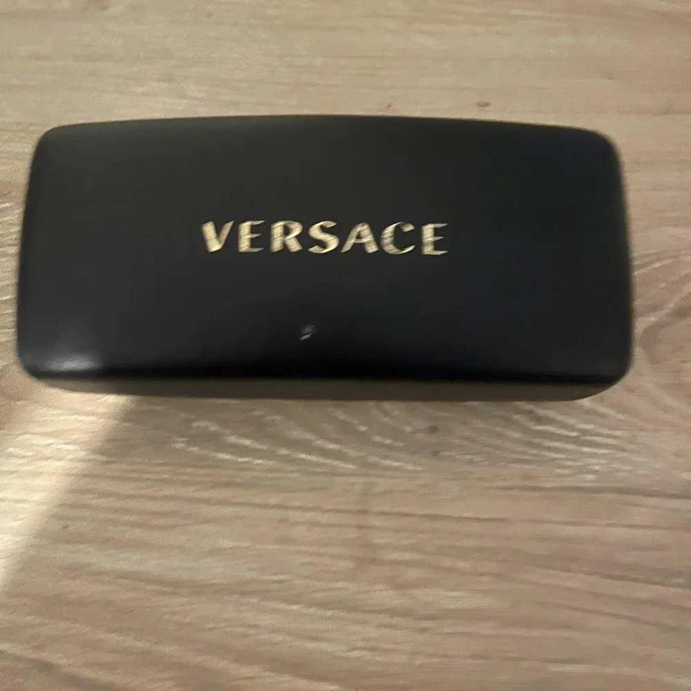Used - Picture 10 of 10